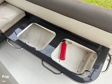 2017 Bayliner Element XR7