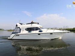 2000 Galeon 380 Fly
