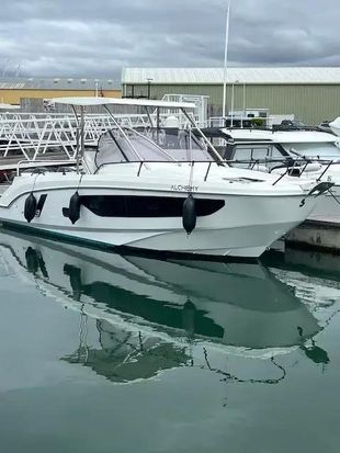 2023 Beneteau Flyer 9 Sundeck