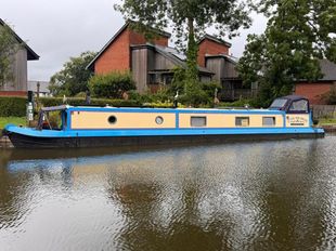Canaline Mirfield boat company