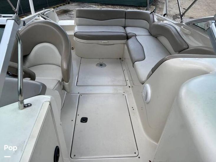 2002 Sea Ray 240 sundeck