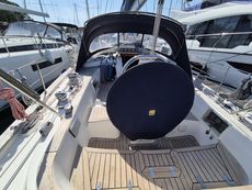 Rustler 42