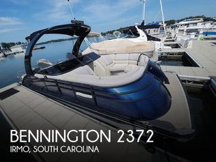 2015 Bennington 2372 QCW Sport Arch