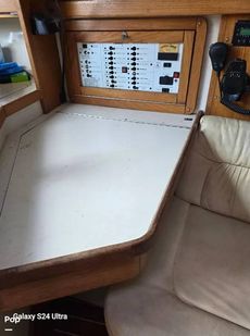 2001 Catalina 320 Wing