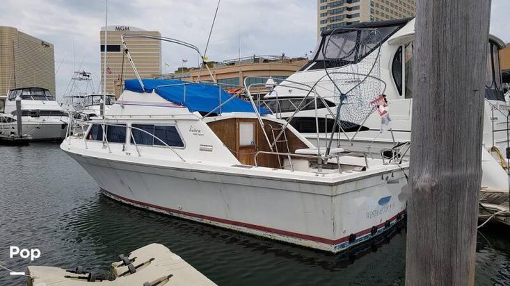 1975 Luhrs 320 flybridge