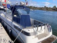 2005 Nimbus Nova 29