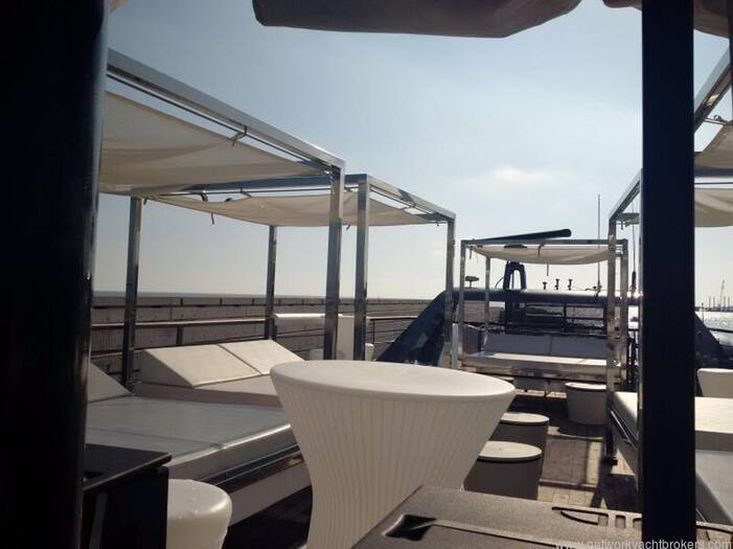 1992 Commercial Catamaran Boat VIP Restaurant Club