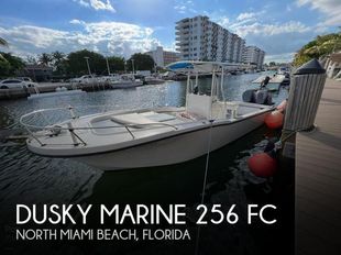 1997 Dusky Marine 256 FC