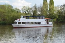 Upper Thames Passenger boat opportunity