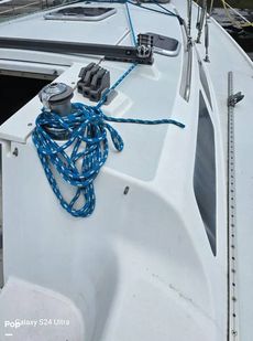 2001 Catalina 320 Wing