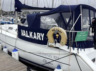 2005 Beneteau Oceanis 323