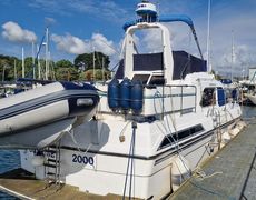 Motor Yacht Fairline Turbo 36 Aft Cabin Flying Bridge