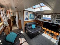 Gypsy Rose 2012 Branson Dutch Barge, 55ft x 12ft 6