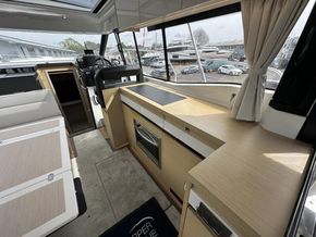 2022 Jeanneau NC 37 21