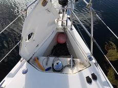 Hunter Legend 38 2007 bilge keel Perfect