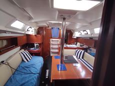 Beneteau Oceanis 34