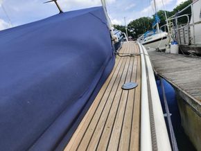 Triana Tropica 25  - Side Deck