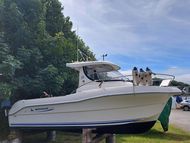 2006 Quicksilver 630 Pilothouse