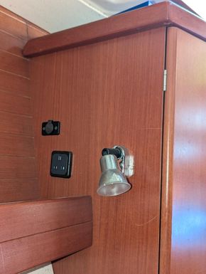 Port aft cabin 12V & mains sockets, LED light
