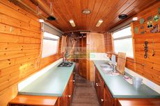 45ft Semi-Traditional stern