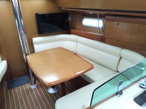 2007 Jeanneau Sun Odyssey 39 DS 19