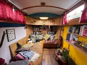 Luxemotor 50ft Narrowboat with Residential London Mooring - Looking Forward