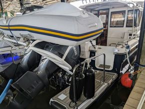 19 Engines Dinghy Lift (7)