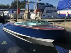 2027 Custom Webb Boats Caprina 26