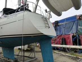 Moody 39cc Centre Cockpit - Stern
