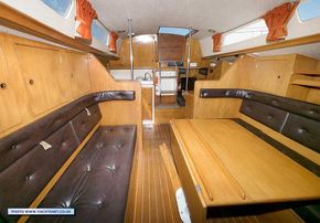 Saloon aft
