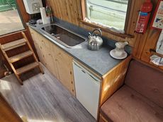 28ft Day Cruiser Narrowboat