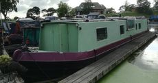  55ft One of a kind stylish contemporary fully refurbished narrow boat