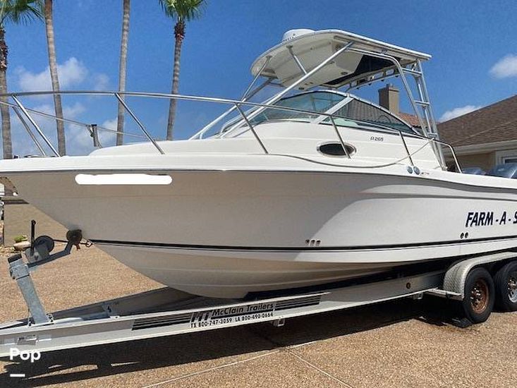 2004 Robalo 265 wa