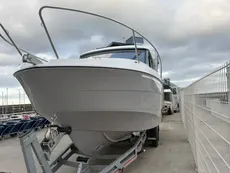 2025 Beneteau Antares 8