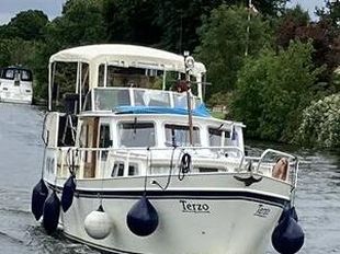 Ready to cruise classic Gruno 30ft