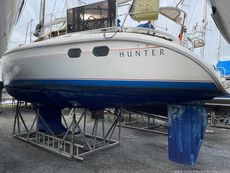 1997 Hunter Legend 376