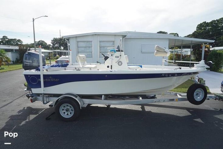 2015 Nauticstar 1810