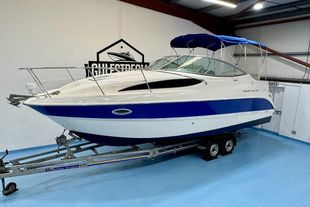 Bayliner 275 w/ Cummins MerCruiser 2.8L 200HP Diesel 
