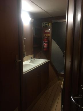 Cabins On the lower deck there are five separate cabins equipped with heating, ventilation and an air purification system. Two toilets and a shower.