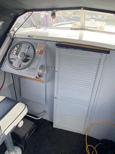 Delilah - 23ft Viking River Cruiser