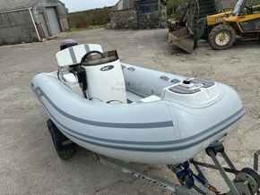 AB Inflatables ALX 10  - Bow