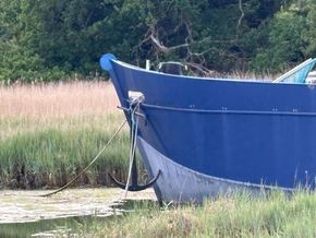 Houseboat 50  - Bow