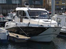 2017 Quicksilver Activ 855 Weekend SE