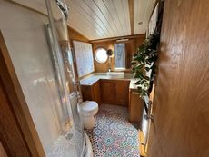 Collingwood 60ft Wide Beam