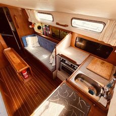 1981 Westerly Konsort 29 (Twin Keel)