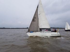 Sailing with the laminate genoa in the clear waters of the Bristol channel