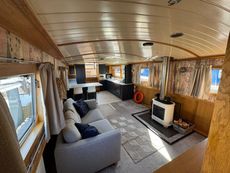 Collingwood 60ft Wide Beam