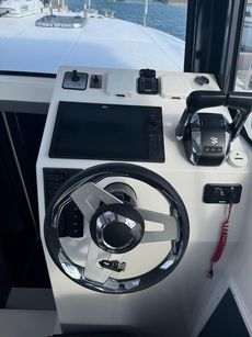 Custom-Built 31ft Motorboat