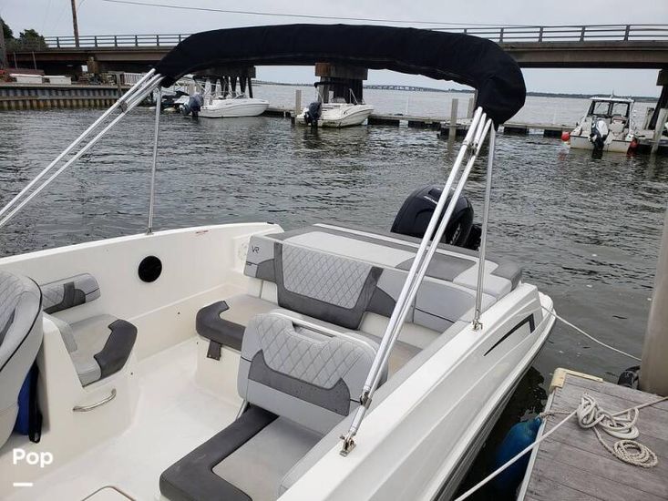 2023 Bayliner vr6