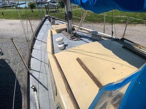 Elizabethan 29  - Coachroof/Wheelhouse